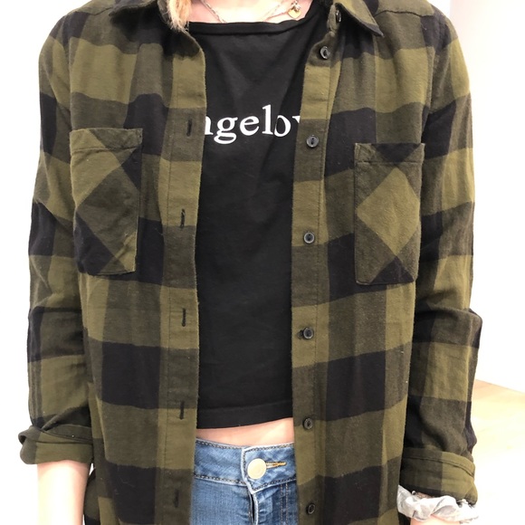 Plaid Button-Up Top - Picture 2 of 6